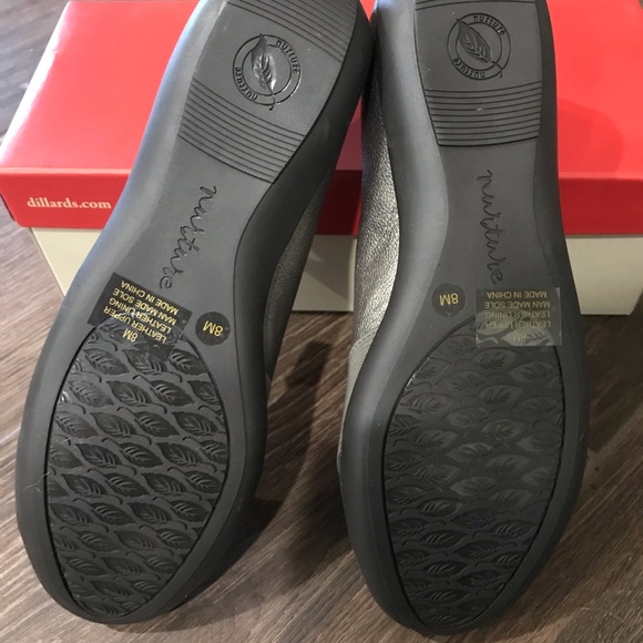 Nurture by Dillard’s Flat in Pewter Sz 8 - Picture 3 of 3